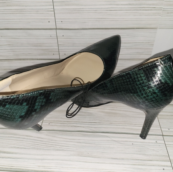 Marc Fisher Heels - Picture 6 of 9